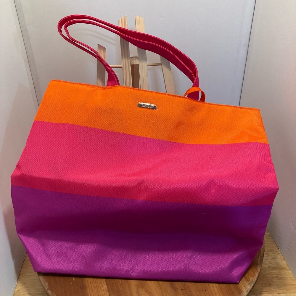 Clinique Tote with Attached coin Purse